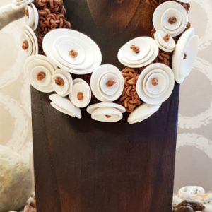 collar artesano